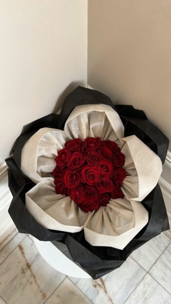 بوكيه جوري / Rose Ever Red