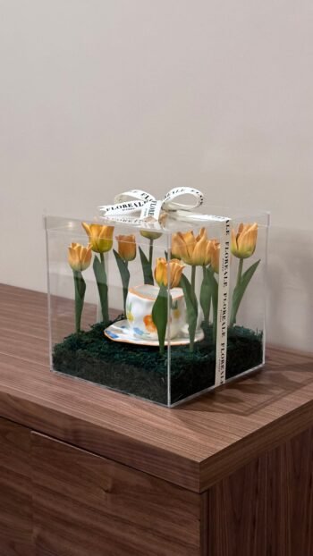 اكريلك ورد صناعي وكوب