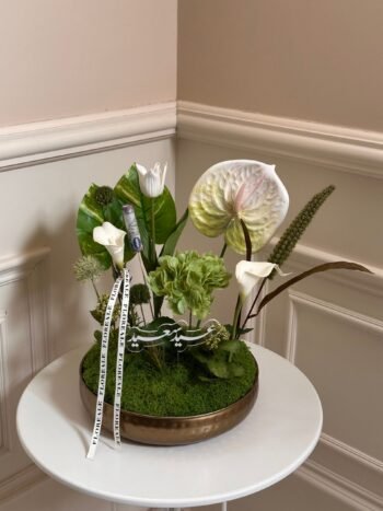 فازه للعيد ( ورد صناعي )