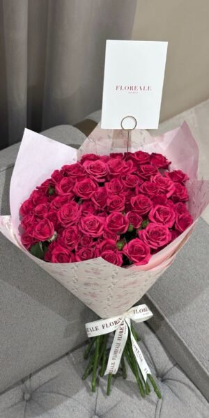 بوكيه ورد سبري روز  / Garden Spray Rose Quincy