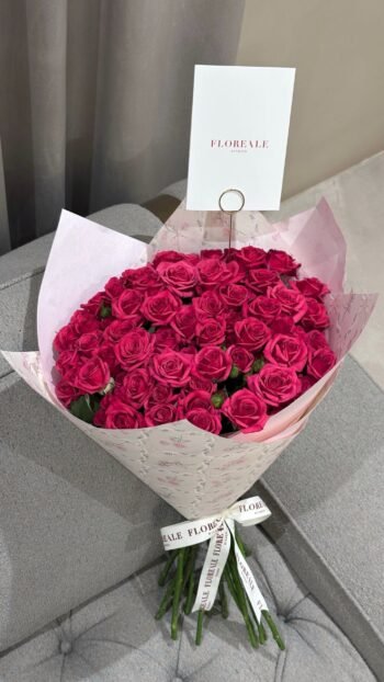 بوكيه ورد سبري روز  / Garden Spray Rose Quincy