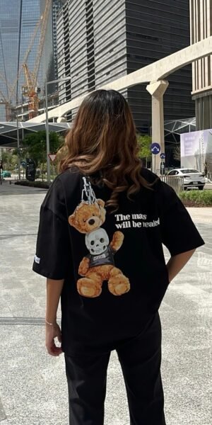 Black t-shirt bear mask