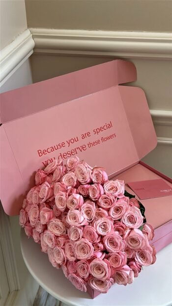 بوكس ورد سبري روز / Spray Rose Birds Nest ( تسليم فوري )