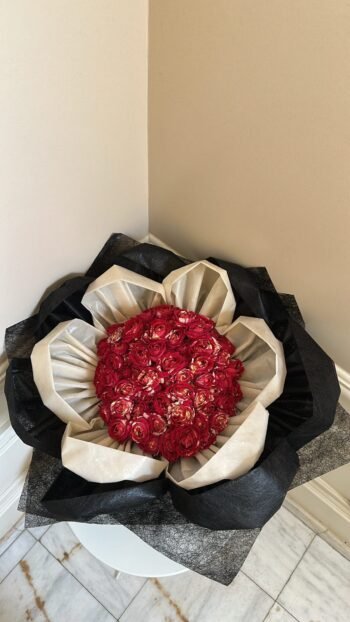 بوكيه ورد قاردن روز / Garden Spray Rose La Parisienne