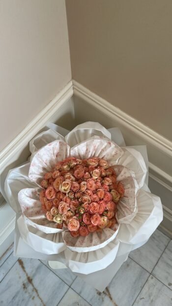 بوكيه ورد سبري روز / Spray Rose Jezebel