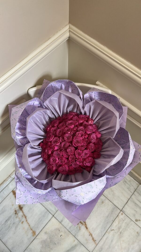 بوكيه ورد قاردن روز / Spray Rose Classic Sensation