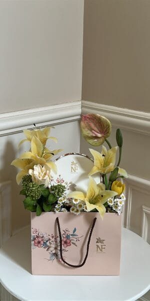 تشوكلت + ورد