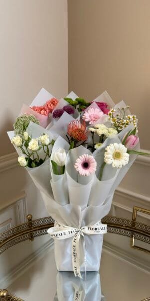 بوكيه ورد ( تسليم فوري )