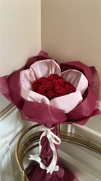 بوكيه ورد حجم وسط ( تسليم فوري )