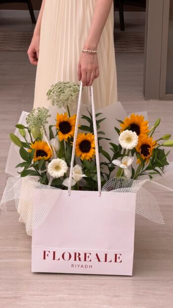 بوكيه ورد ( تسليم فوري)